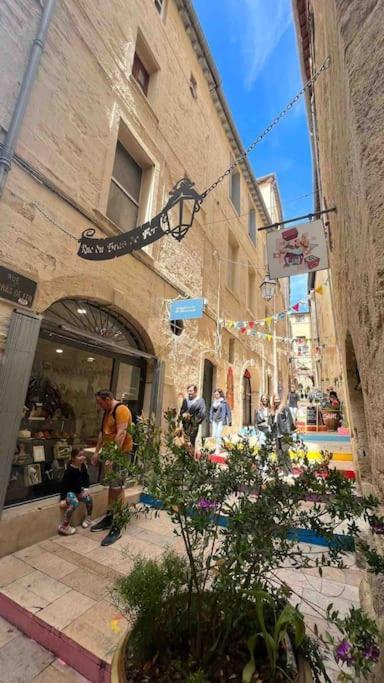 Le Sepulcre - Quartier Historique - 600m De La Place De La Comedie - Climatisation Appartamento